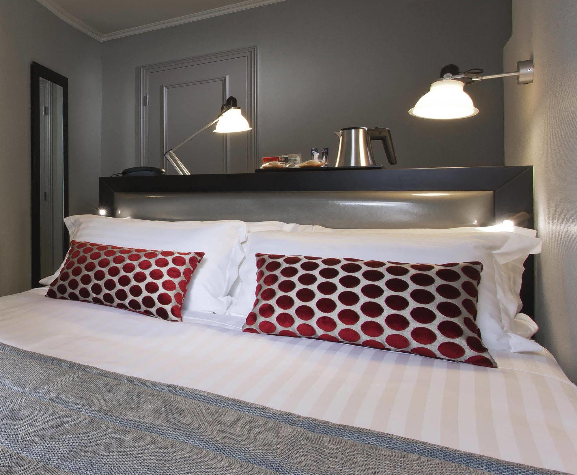 Hotel Garance Παρίσι Εξωτερικό φωτογραφία